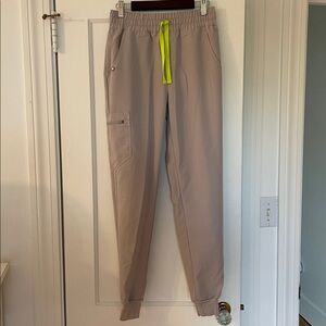 Grey/Beige Joggers with Neon Green Drawstring figs
